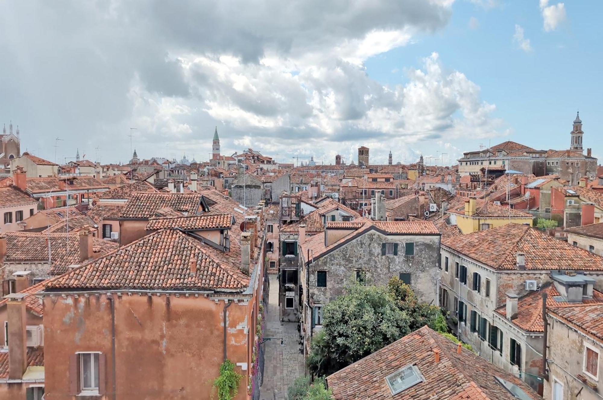Calle De Le Tre Crose Apartamento Venecia